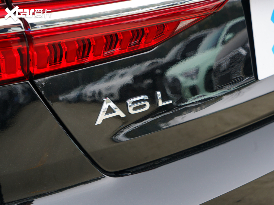 2022WA6L 45 TFSI quattro Ӹ