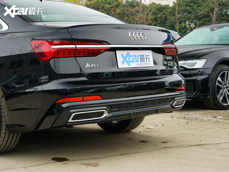 2022WA6L 45 TFSI quattro Ӹ