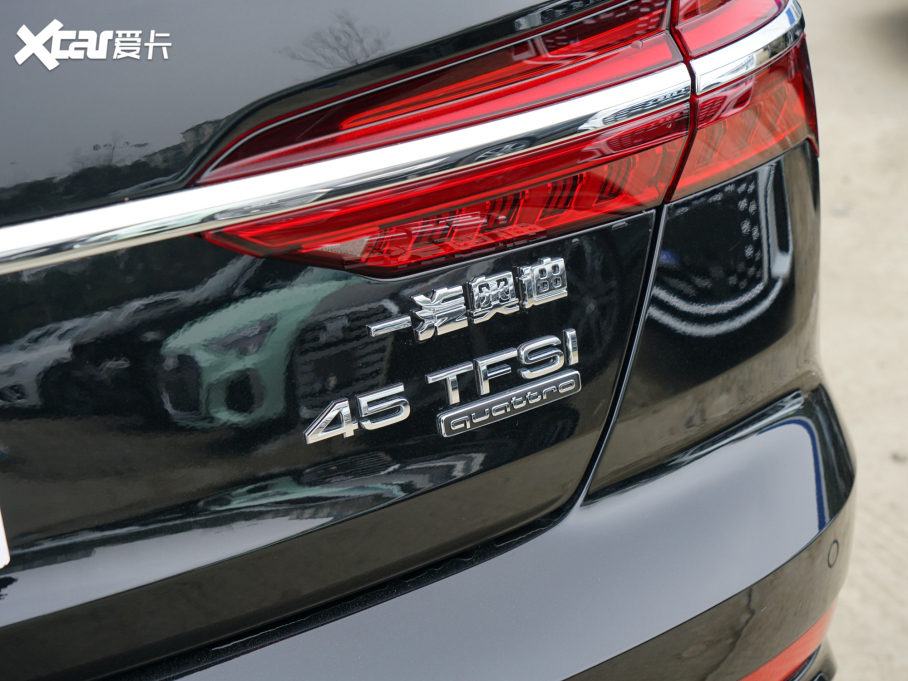 2022WA6L 45 TFSI quattro Ӹ