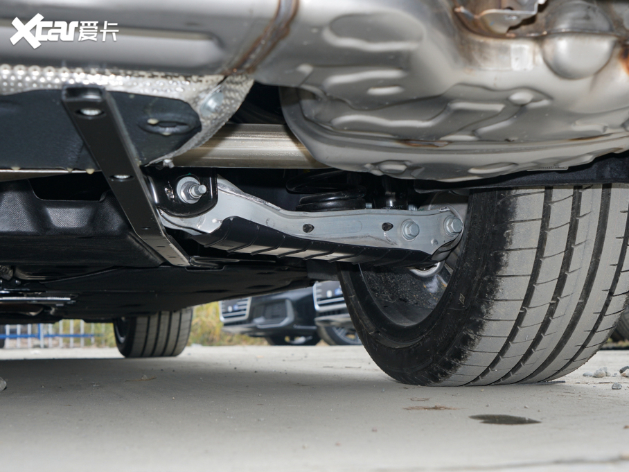 2022?yun)WA6L 45 TFSI quattro (dng)