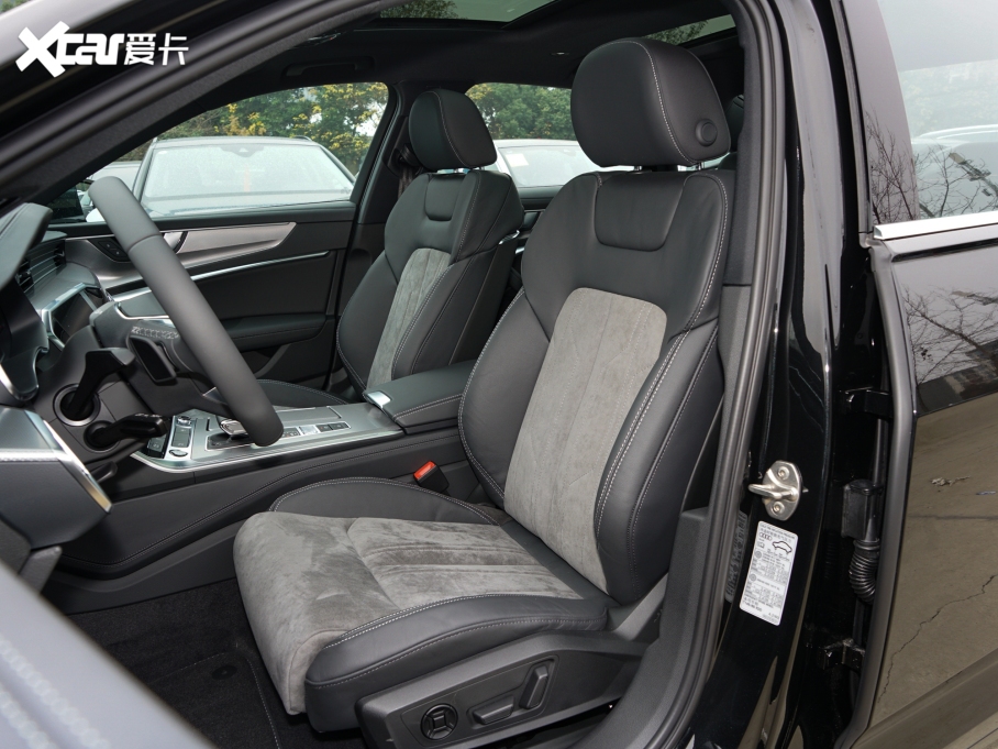 2022WA6L 45 TFSI quattro Ӹ