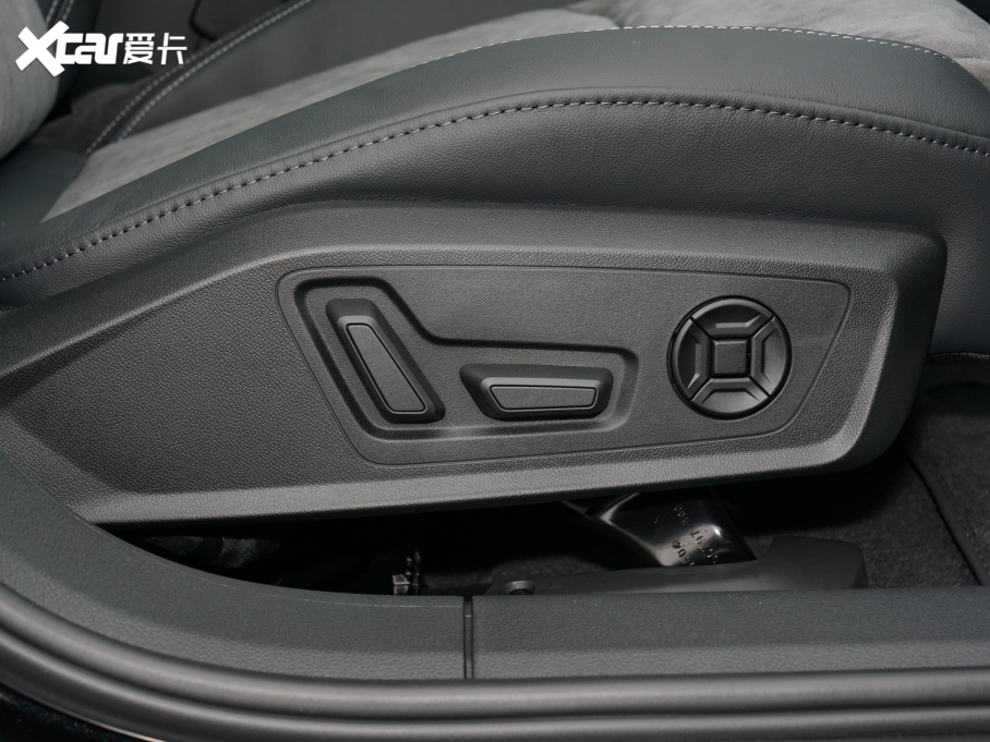 2022WA6L 45 TFSI quattro Ӹ