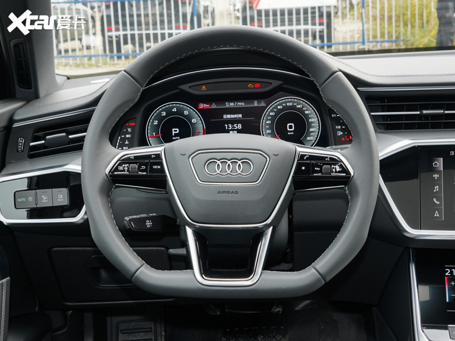 2022WA6L 45 TFSI quattro Ӹ