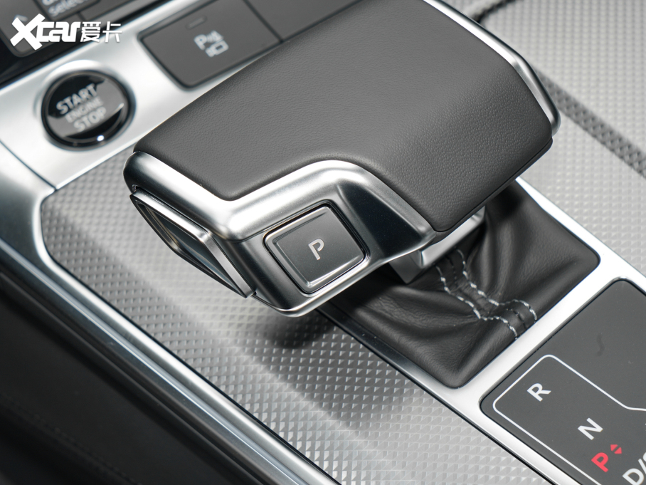 2022WA6L 45 TFSI quattro Ӹ