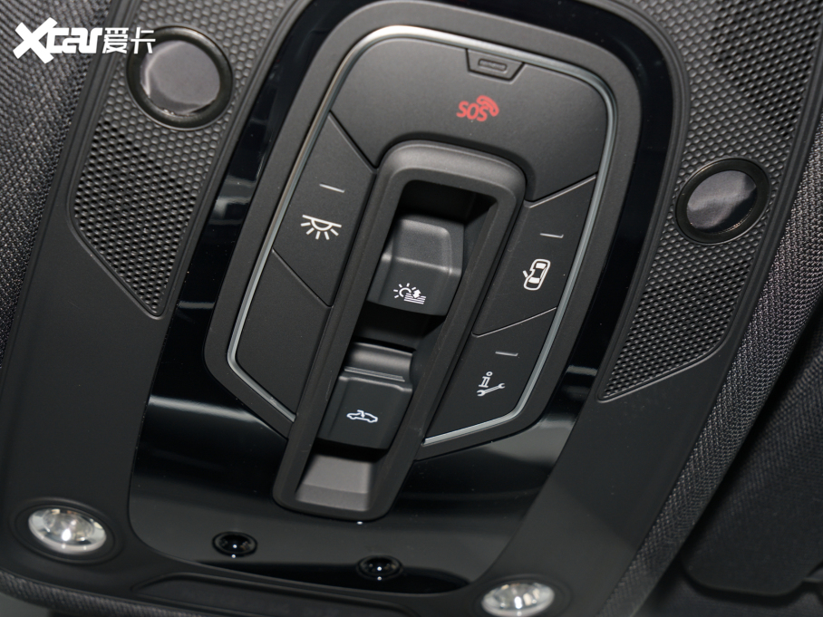 2022?yun)WA6L 45 TFSI quattro (dng)