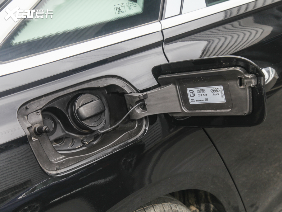 2022?yun)WA6L 45 TFSI x