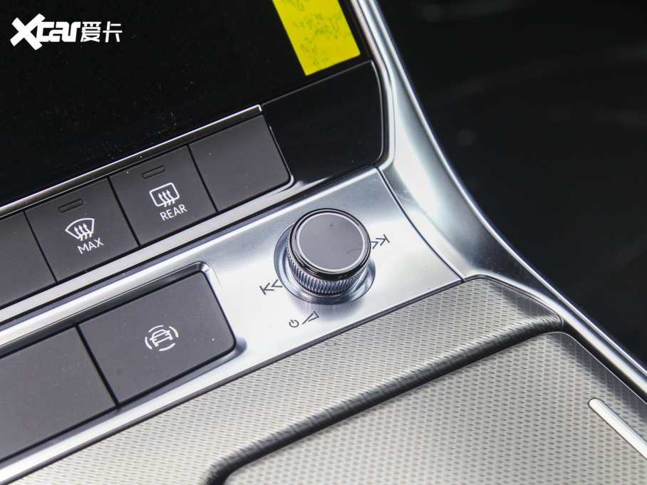 2022?yun)WA6L 45 TFSI x