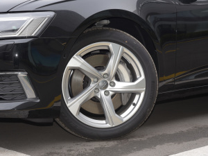 202255 TFSI quattro  ݆Ȧ