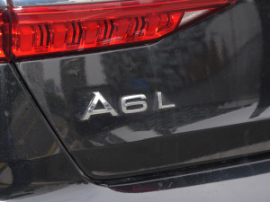 202255 TFSI quattro  ^