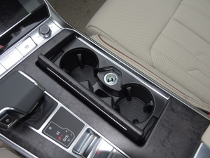 202255 TFSI quattro  ǰű