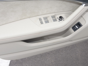 202255 TFSI quattro  ǰTg