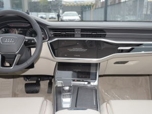 202255 TFSI quattro  п_