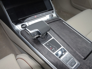 202255 TFSI quattro  QU