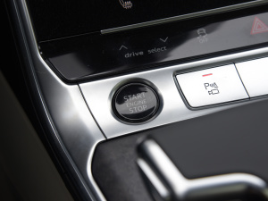 202255 TFSI quattro  п؅^(q)