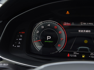 202255 TFSI quattro  п؅^