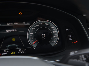 202255 TFSI quattro  п؅^