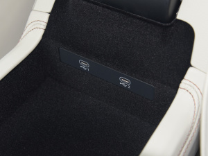 202255 TFSI quattro  п؅^