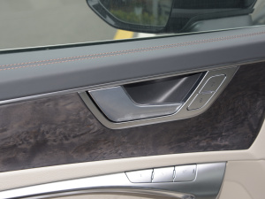 202255 TFSI quattro  п؅^