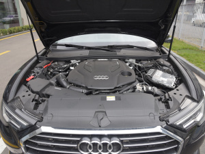 202255 TFSI quattro  lәC