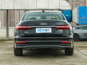 202245 TFSI quattro x 	