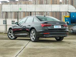 202245 TFSI quattro x 45