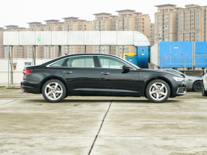 202245 TFSI quattro x ȣң