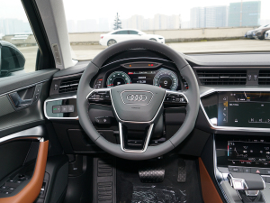 202245 TFSI quattro x P