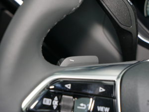 202245 TFSI quattro x п؅^