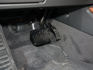 202245 TFSI quattro x п؅^