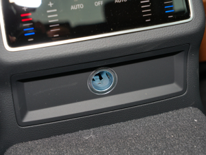 202245 TFSI quattro x п؅^(q)