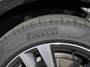 202240 TFSI AӸ ݆̥Ʒ