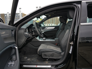 202240 TFSI AӸ ǰſg