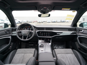 202240 TFSI A(dng) (ni)ȫ