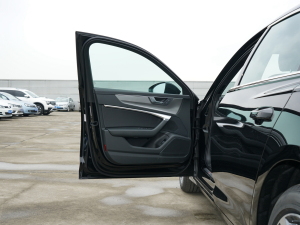 202240 TFSI A(dng) {λ܇T