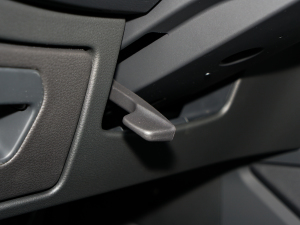 202240 TFSI AӸ п؅^