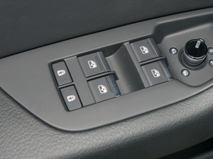 202240 TFSI AӸ п؅^