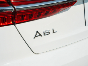 202245 TFSI quattro xӸ ^