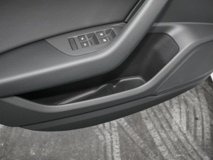 202245 TFSI quattro xӸ Tg