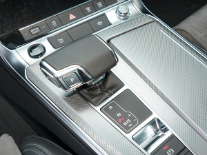 202245 TFSI quattro xӸ QU