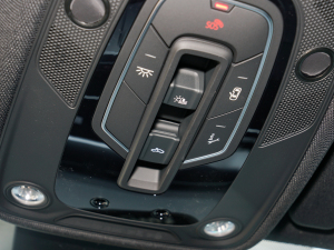 202245 TFSI quattro xӸ п؅^