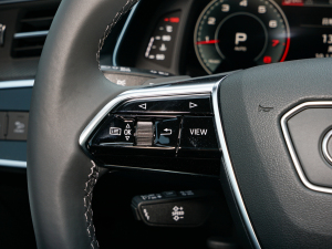 202245 TFSI quattro xӸ п؅^