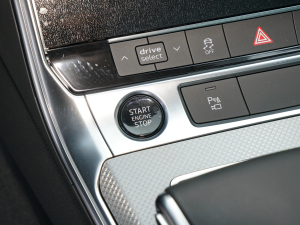 202245 TFSI quattro xӸ п؅^