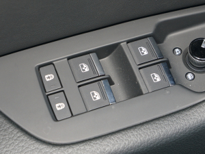 202245 TFSI quattro xӸ п؅^