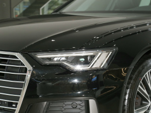 202255 TFSI quattro Ӹ 