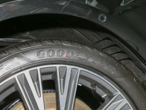 202255 TFSI quattro Ӹ ݆̥Ʒ