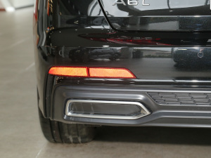 202255 TFSI quattro Ӹ ^