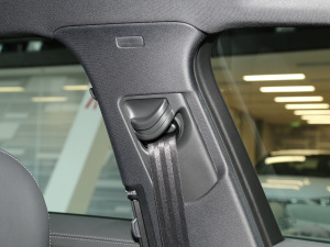 202255 TFSI quattro Ӹ g