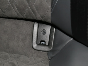 202255 TFSI quattro Ӹ g