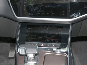 202255 TFSI quattro Ӹ {{