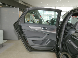 202255 TFSI quattro Ӹ ܇T